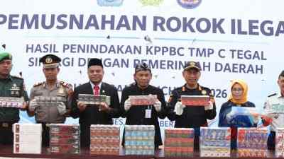 Bea Cukai Tegal dan Pemkab Brebes Musnahkan 5,29 Juta Batang Rokok Ilegal dan 43,2 Liter MMEA Senilai Rp7,93 Miliar